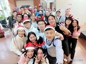 廣西意大利留學圣誕狂歡現場